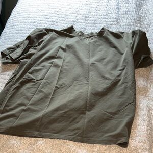lululemon Men's Olive Green Shirt
